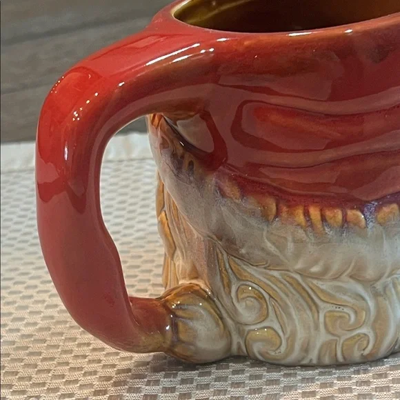 Santa Claus Ceramic 3-D Mug - Picture 9 of 15